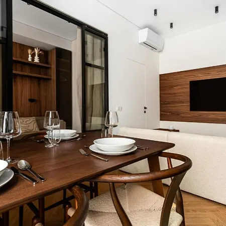 Appartement Elegant 2br At Monaco Border