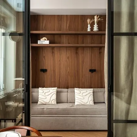 Elegant 2br At Monaco Border דירה