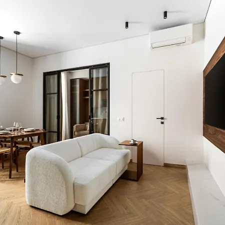 Elegant 2br At Monaco Border דירה